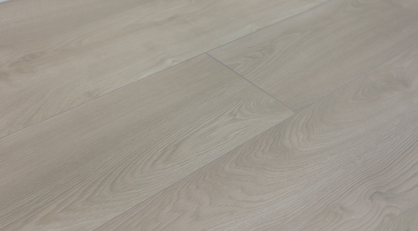 PAVIMENTO IN LAMINATO EUROPAVIMENTI MAMMUT MAKRO OAK LIGHT 4752