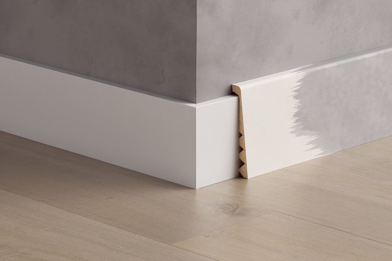 COPRIBATTISCOPA VERNICIABILE PERGO 2400x16x129 mm