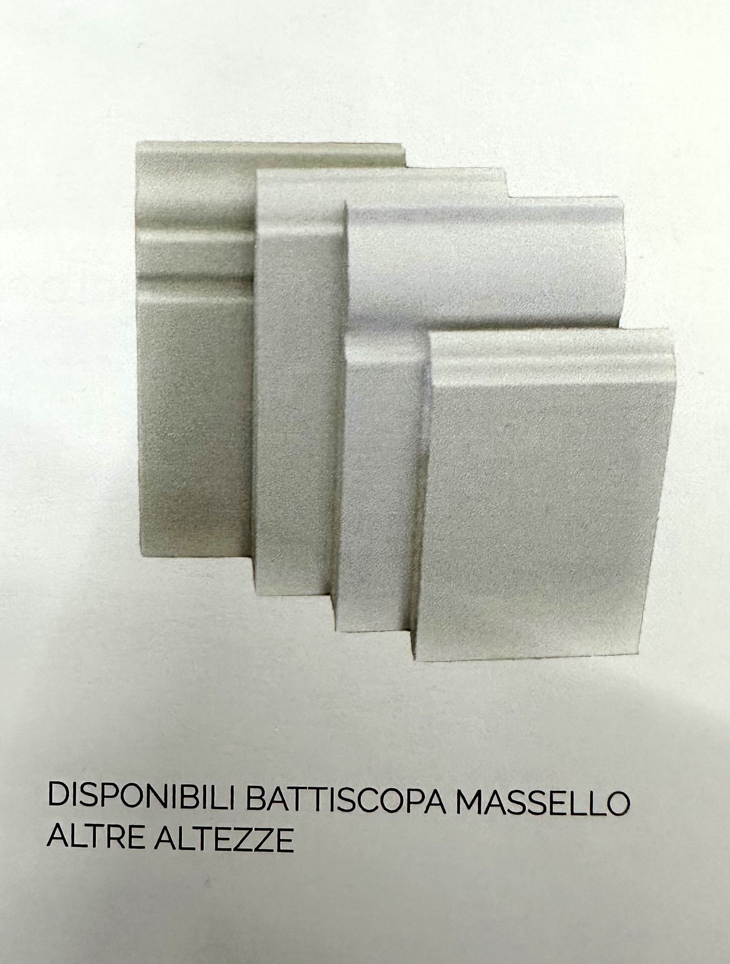 BATTISCOPA MASSELLO DIVERSE ALTEZZE