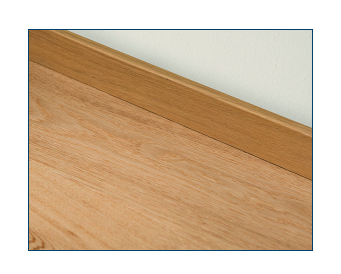 SMARTWOOD BATTISCOPA IN LEGNO ROVERE TESTA QUADRA VERNICIATO NATURALE 50x13 mm