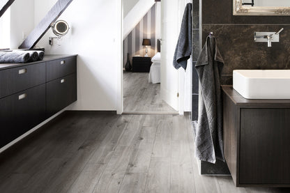 €26,50/mq R&G DISTRIBUTION PAVIMENTO IN LAMINATO BIONYL PRO ROVERE ARAMIS