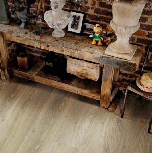PAVIMENTO IN LAMINATO GRAND AVENUE COMFORT KU DAMM