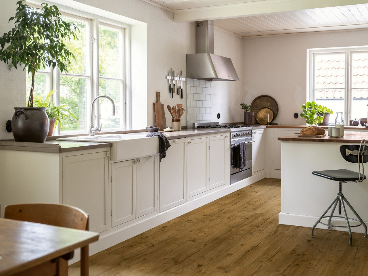 46,90/mq PAVIMENTO IN VINILE AC4 PERGO NAMSEN PAD PRO ROVERE BUNGALOW NATURALE V4307-40222