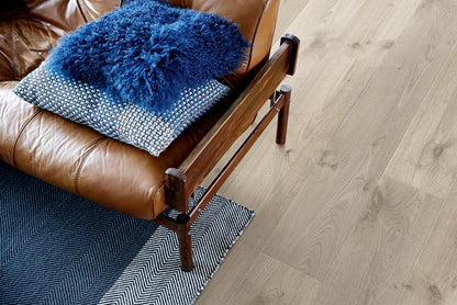 PAVIMENTO IN LAMINATO AC4 PERGO ARENDAL ROVERE GRIGIO VINTAGE L0339-04311