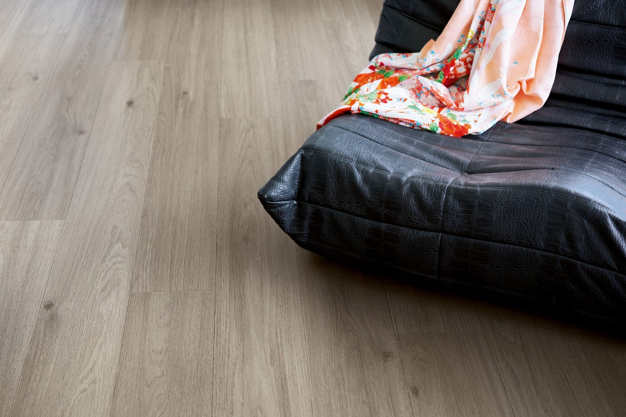 36,90/mq PAVIMENTO IN LAMINATO AC4 PERGO BERGEN ROVERE GRIGIO MORBIDO L0346-05007