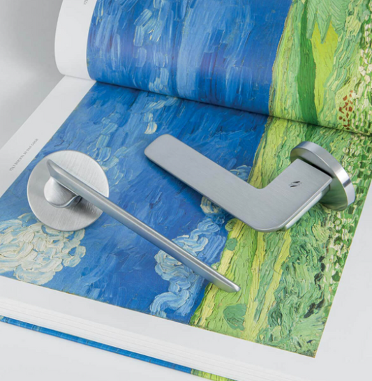 MANIGLIA COLOMBO DESIGN SLIM FF11R ROSETTA BASSA