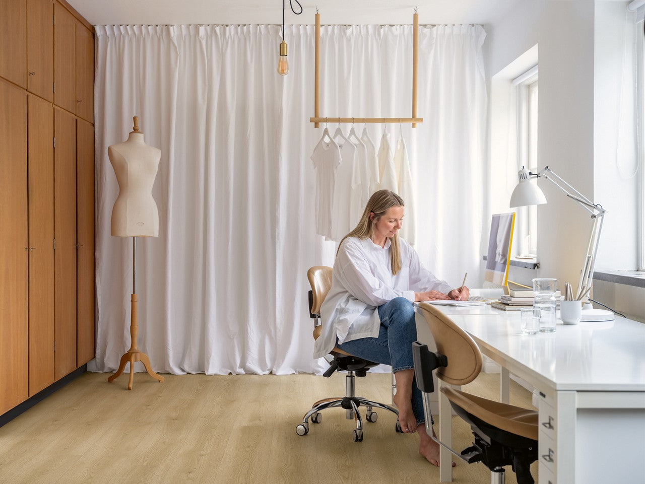 50,90/mq PAVIMENTO IN VINILE AC4 PERGO GLOMMA PAD PRO ROVERE FELCE NATURALE V4431-40302