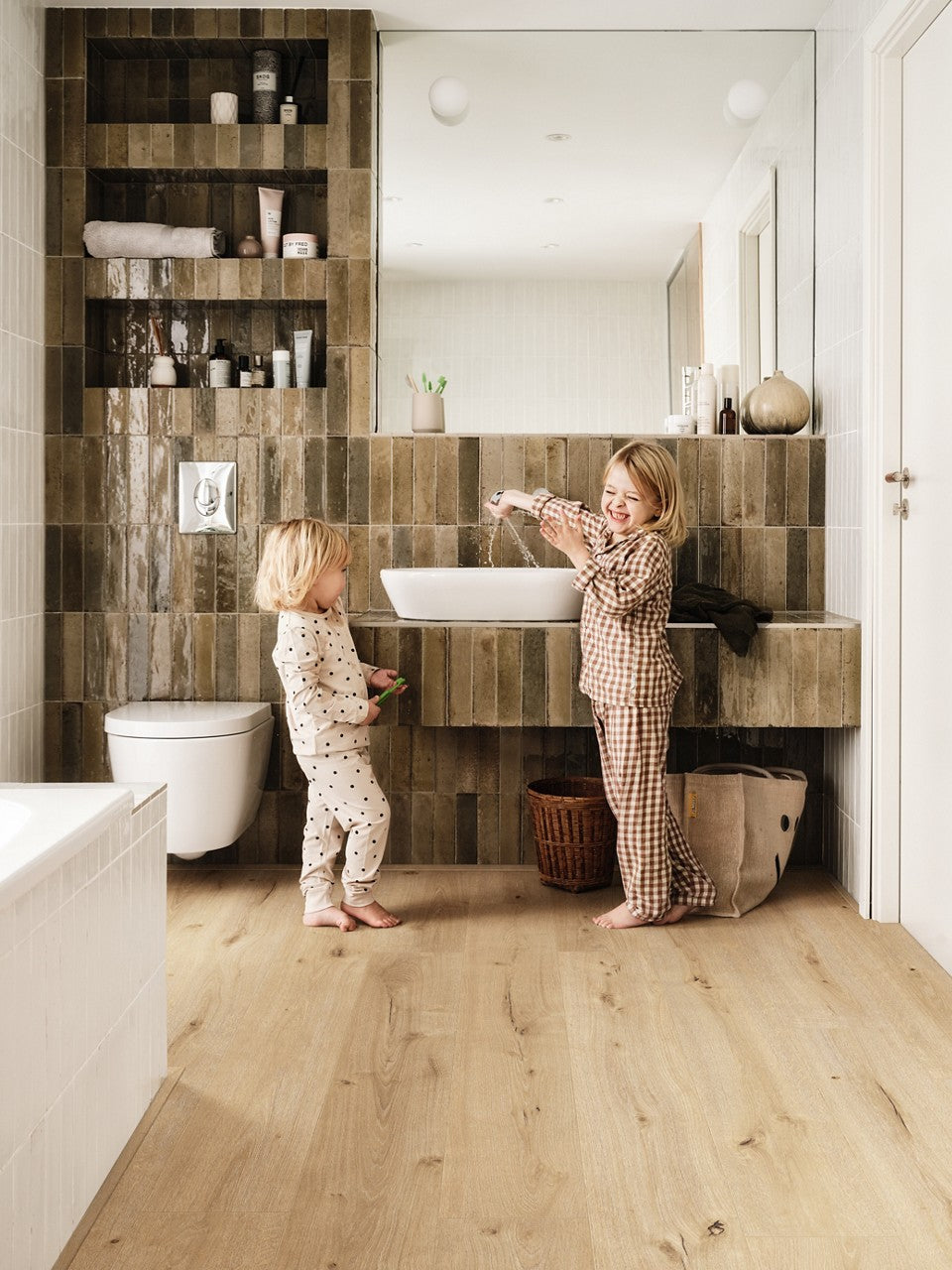 50,90/mq PAVIMENTO IN VINILE AC4 PERGO GLOMMA PAD PRO ROVERE IRLANDESE NATURALE V4431-40183