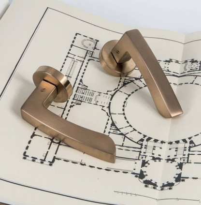 MANIGLIA COLOMBO DESIGN VIOLA AR21R