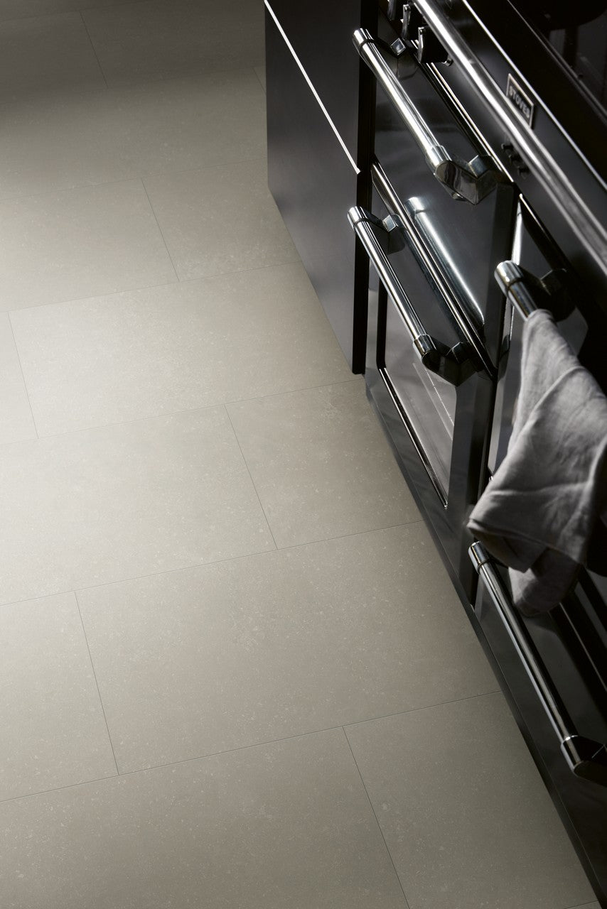 46,90/mq PAVIMENTO IN VINILE AC4 PERGO VISKAN PAD PRO ARENARIA GRIGIA V4320-40172