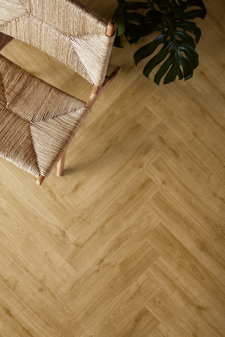 PAVIMENTO IN VINILE AC4 PERGO VORMA PAD PRO ROVERE DELLA COLLINA CALDO V4524-49243