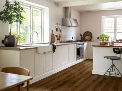 PAVIMENTO IN VINILE AC4 PERGO NAMSEN PAD PRO ROVERE HERITAGE MARRONE V4307-49231