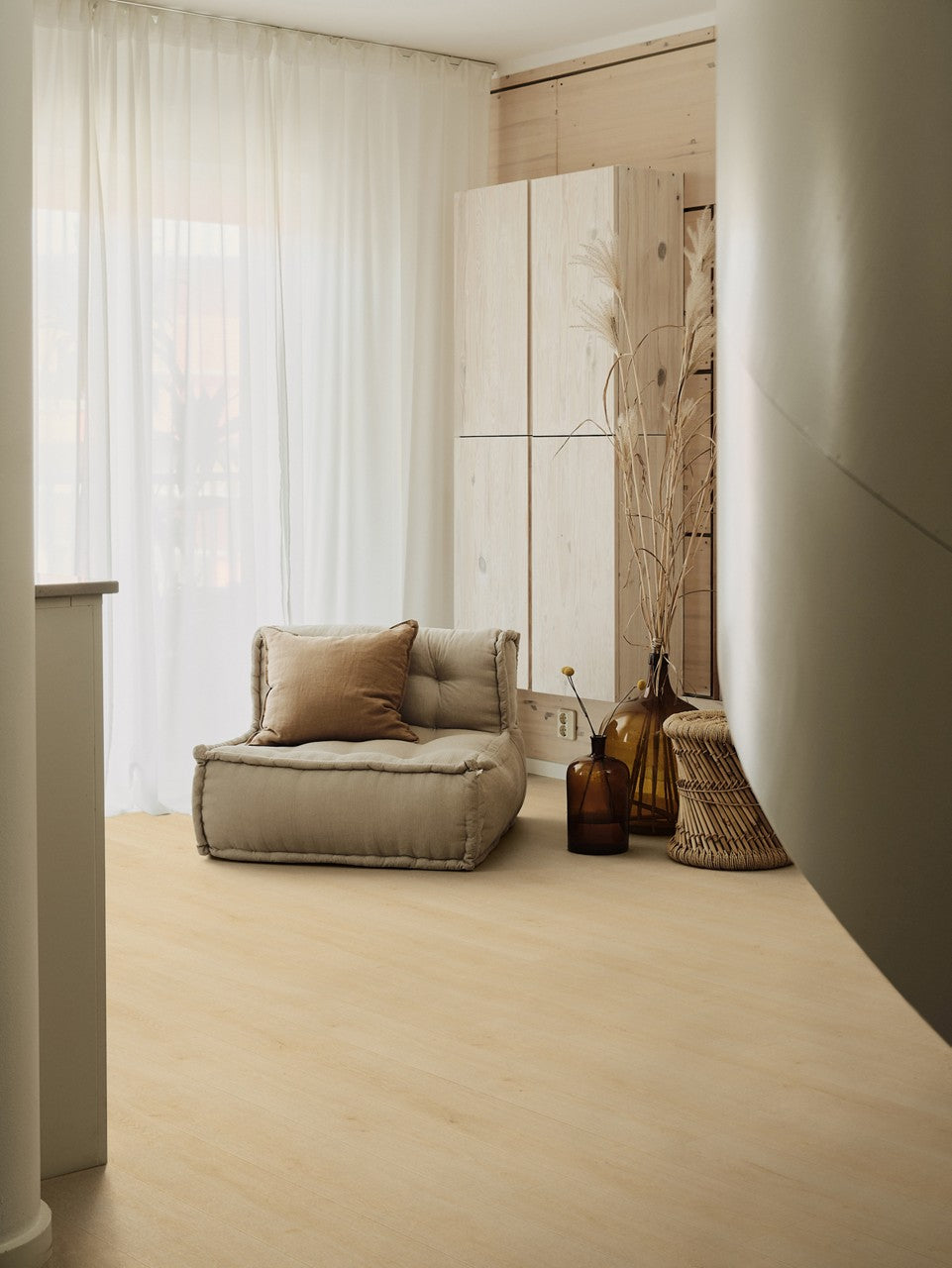 PAVIMENTO IN LAMINATO AC4 PERGO LILLEHAMMER ROVERE AVORIO L0374-08304