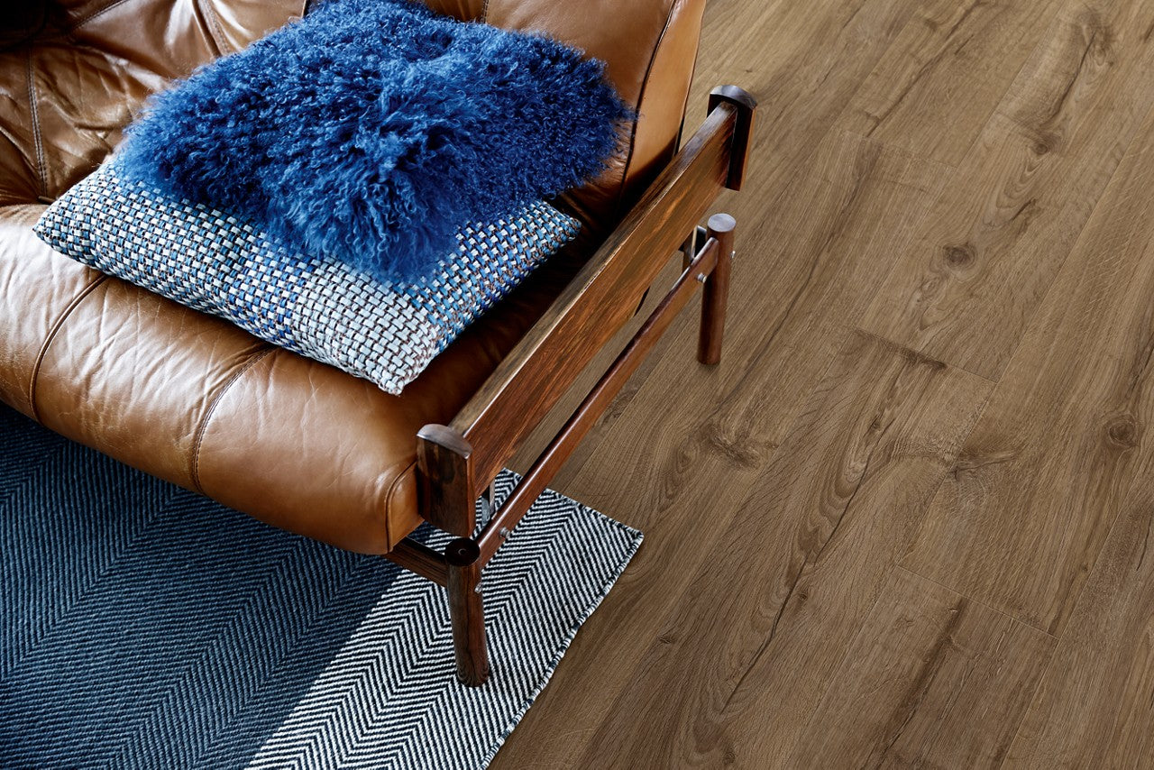 PAVIMENTO IN LAMINATO AC5 PERGO VISBY PRO ROVERE DELLA CAMPAGNA L0271-03371